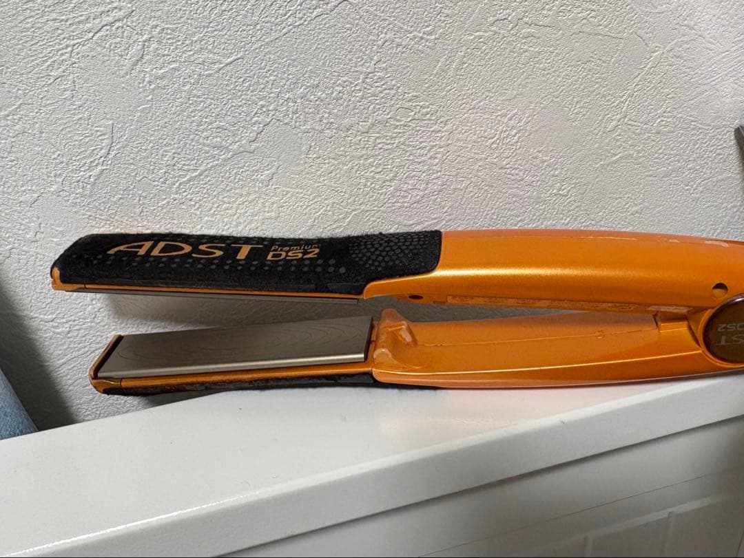 ADST DS2 ストレートヘアアイロン オレンジ（ジャンク品）