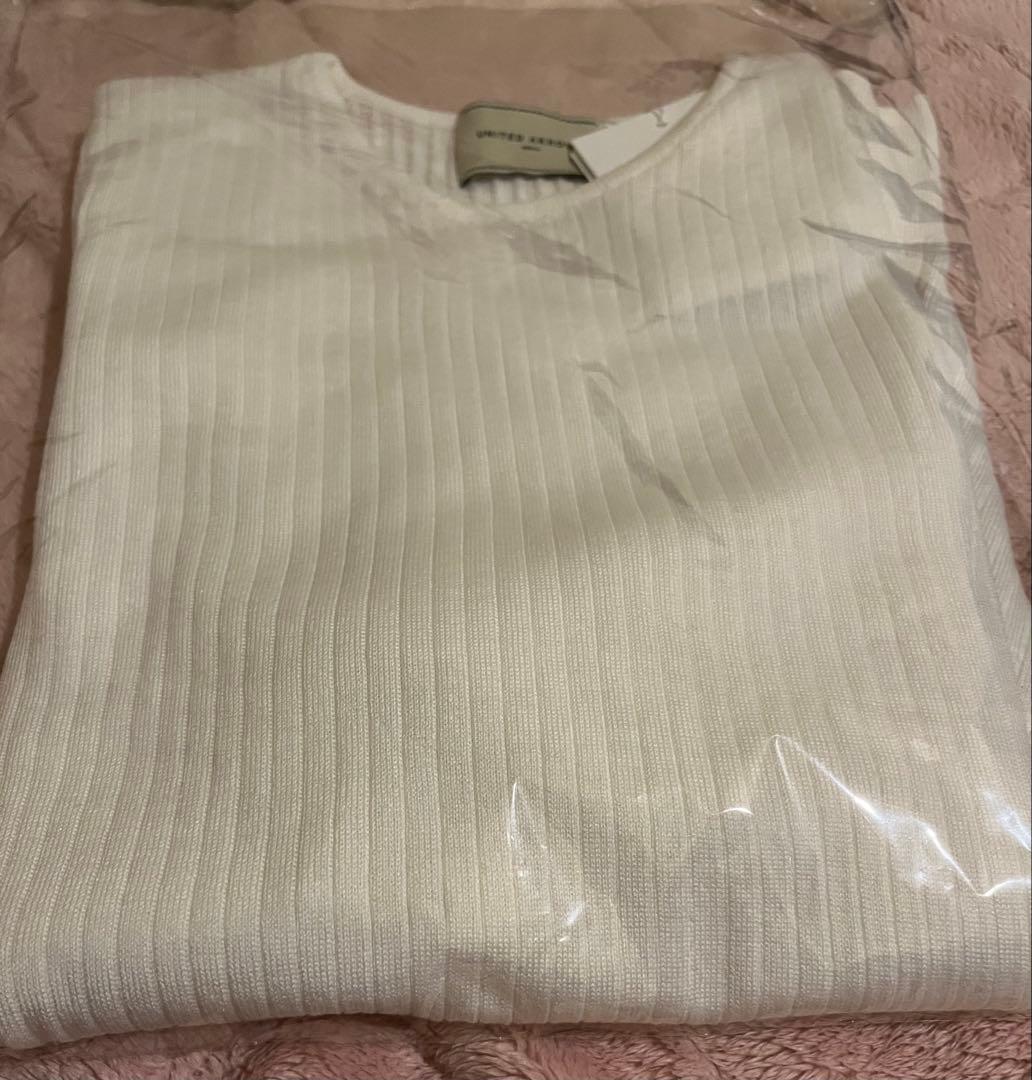 新品タグ付　ユナイテッドアローズ　リブ クルーネック ニット