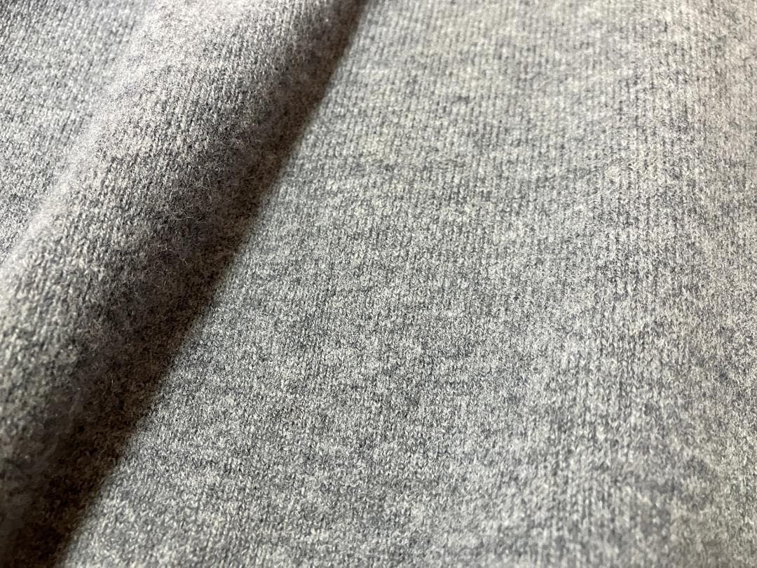 ハイネックBIGニット　BEARDSLEY