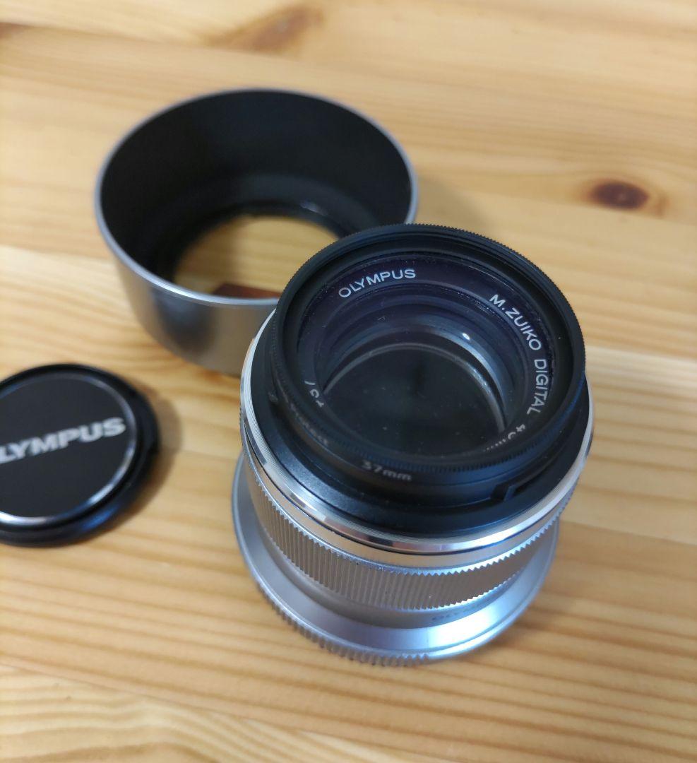 M.ZUIKO DIGITAL 45mm F1.8　OLYMPUS オリンパス