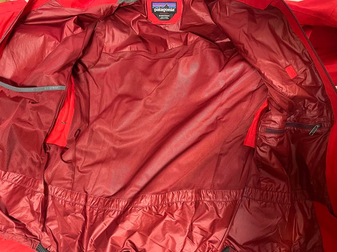 Patagonia レッド GORE-TEX ジャケット
