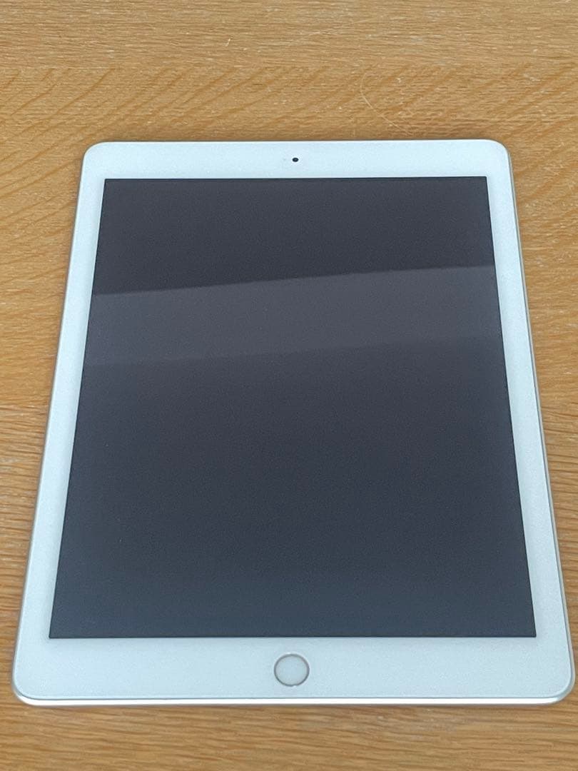 あずきiPad 第5世代 128GB Wi-Fiモデル シルバー