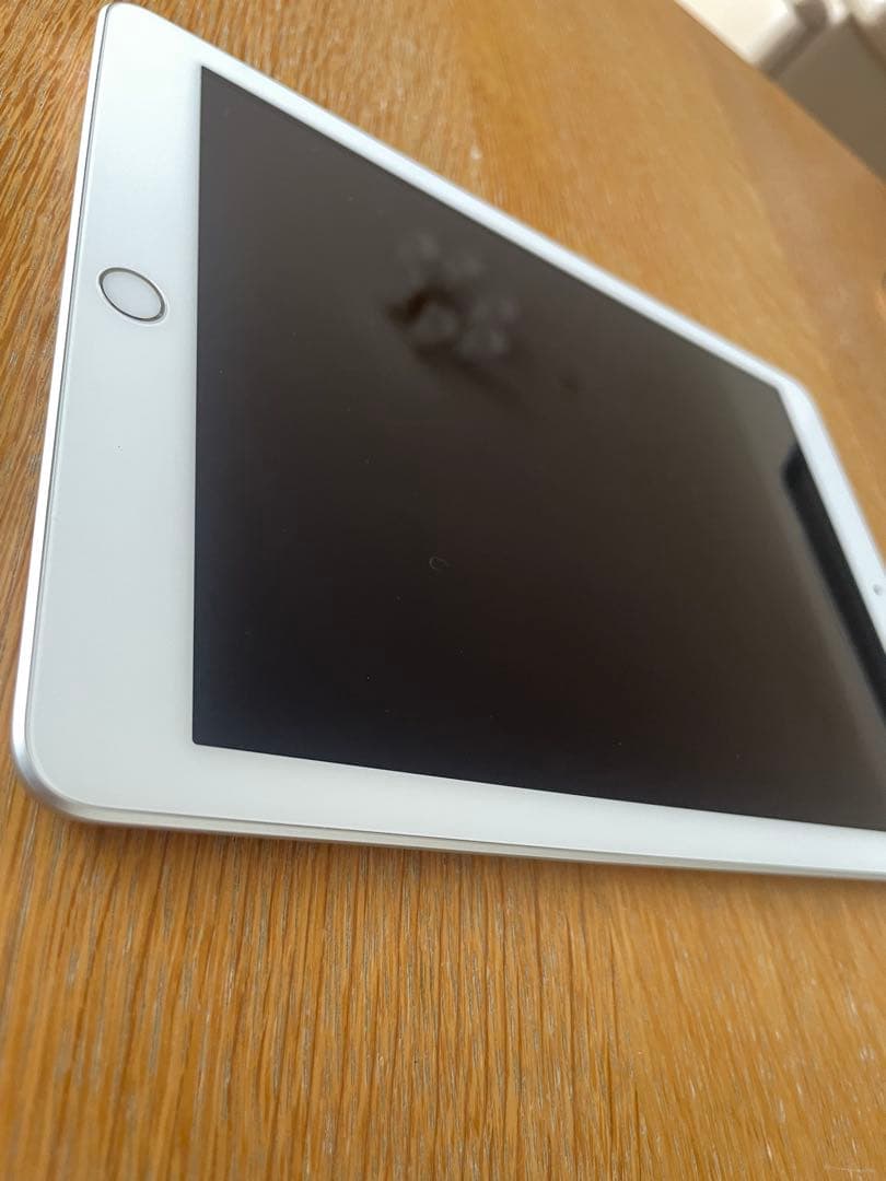 あずきiPad 第5世代 128GB Wi-Fiモデル シルバー