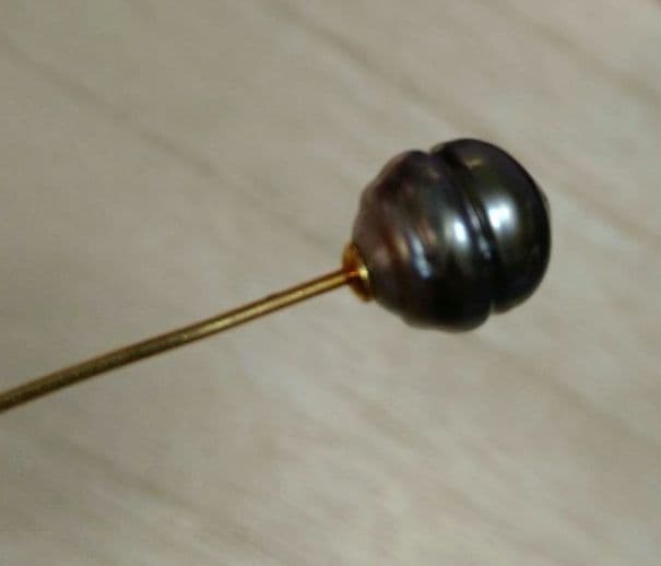 レア？１８金♪南洋パール？光加減で違うブローチです(*^^*)