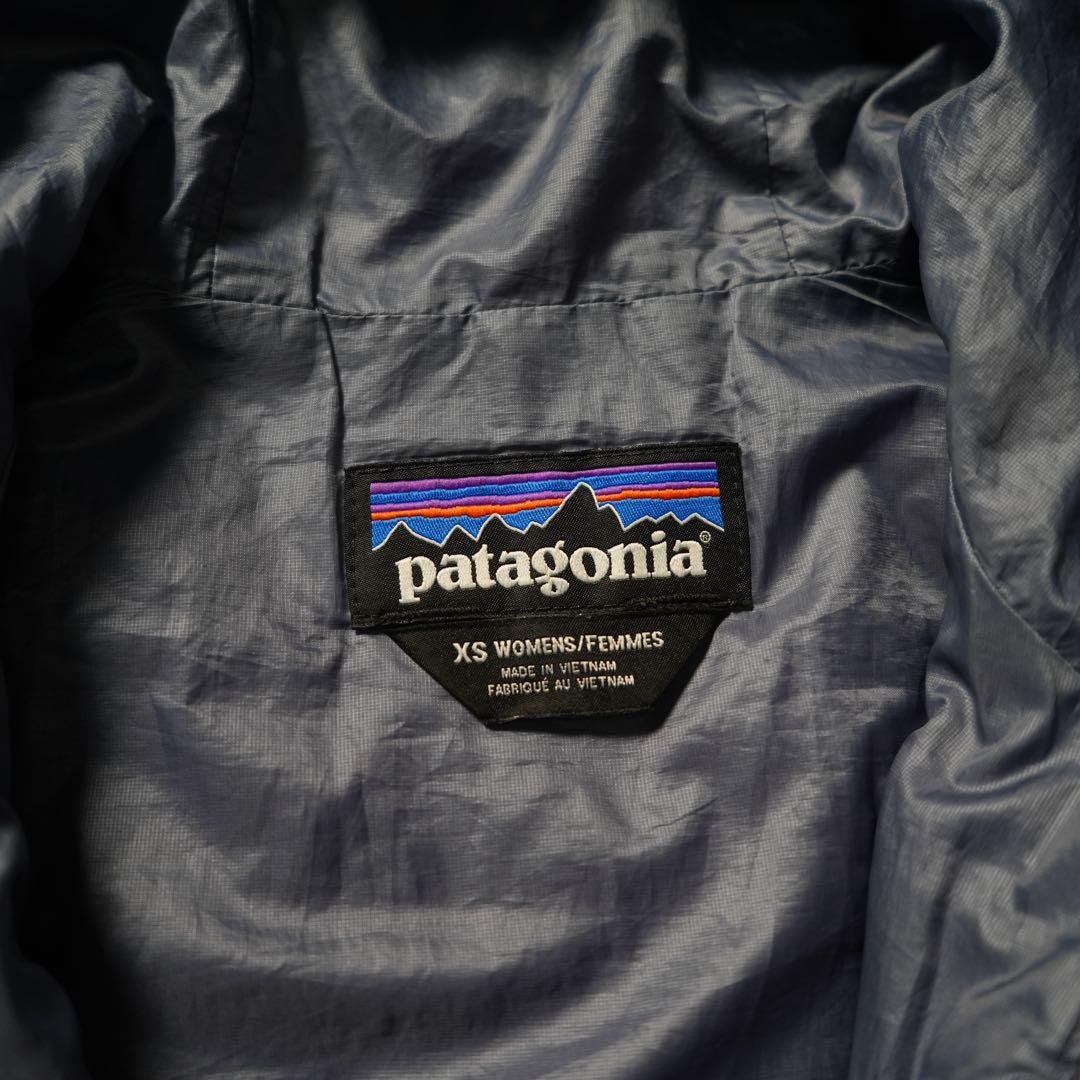 Patagonia ナノパフフーディ レディース ブルー