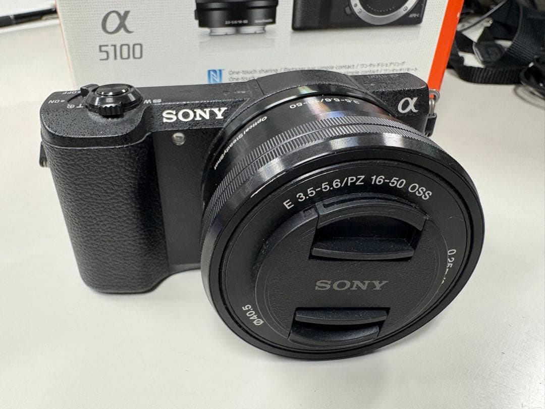 【美品】SONY α 5100 ミラーレス一眼レフカメラ