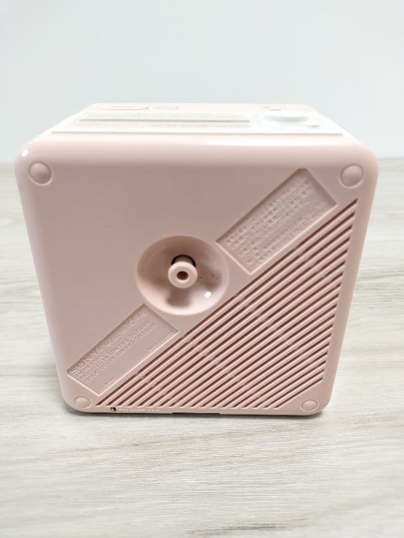 SONY FM/AM 2バンド クロックラジオICF-A8 ピンク ジャンク