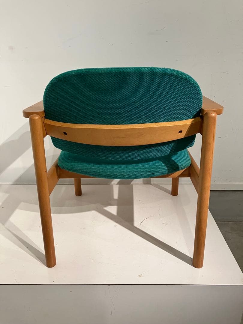 東洋ファニチャー、ラウンジチェア、TOYO、カリモク、天童木工、秋田木工キツツキ