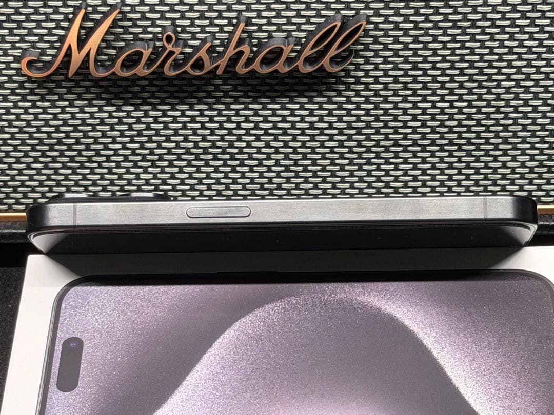 iPhone 15 Pro 128GB ブラックチタニウム バッテリー87%