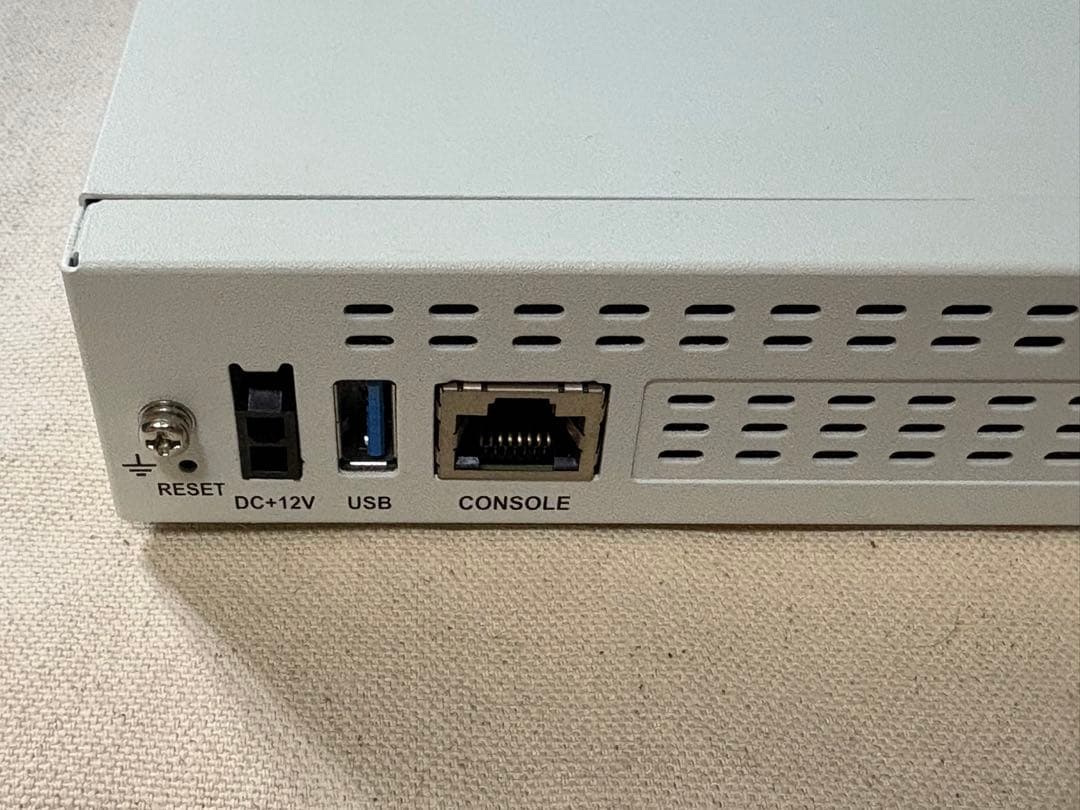 ルーター・ネットワーク機器 Fortinet FortiGate 40F License 2026/7/17