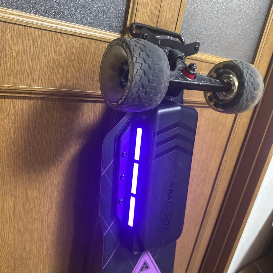 電動スケボー BACKFIRE Zealot S 付属品多数