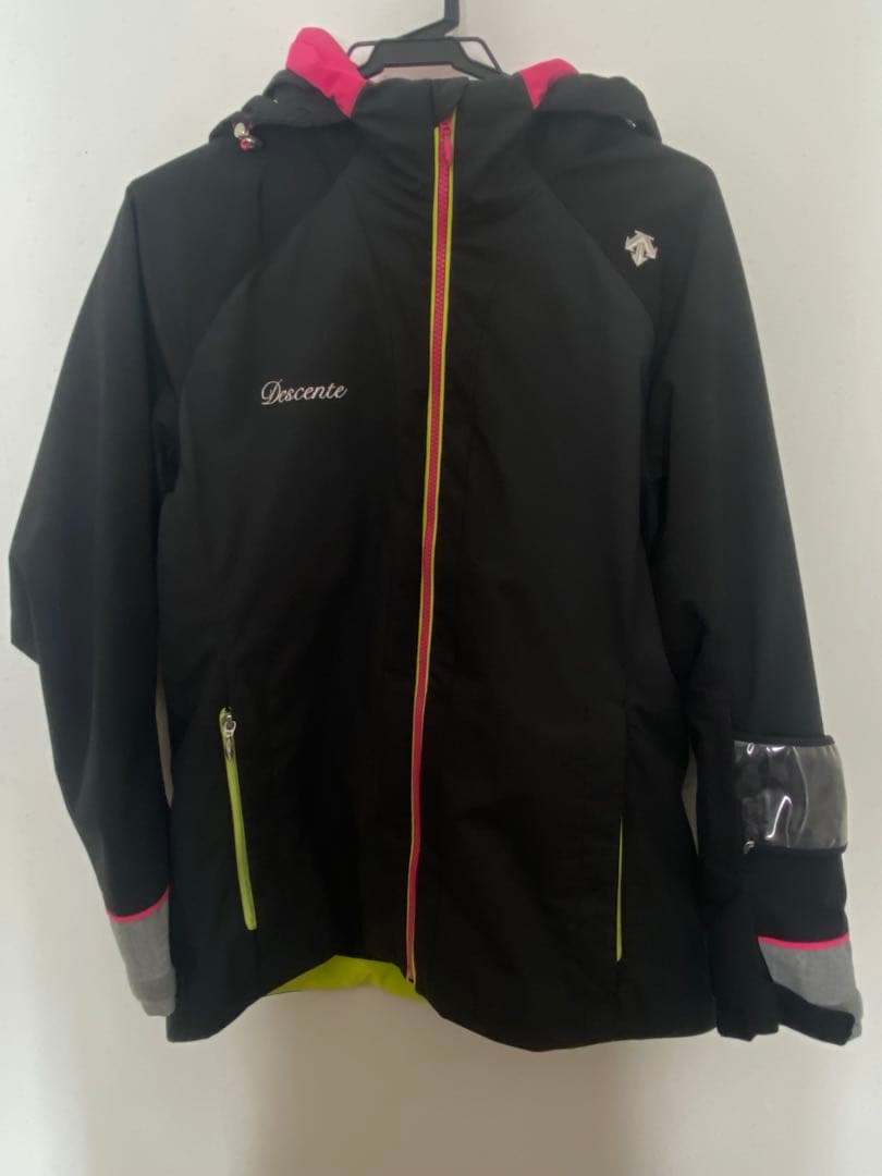 Descente スキーウェア 女性用 黒/グレー