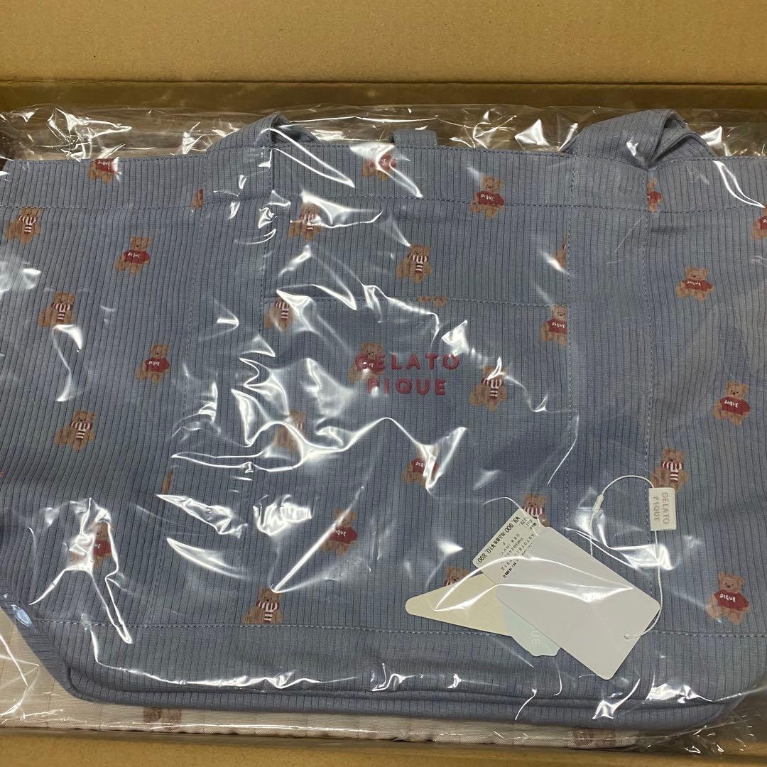 販路限定　ホリデイ　ベア柄ママバッグ　トートバッグ　秋冬　ジェラートピケ