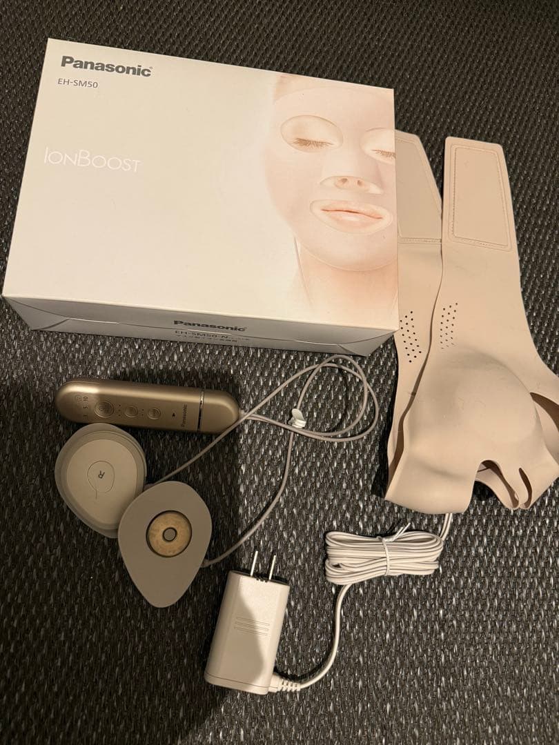 panasonic マスク型イオン美顔器 イオンブースト EH-SM50