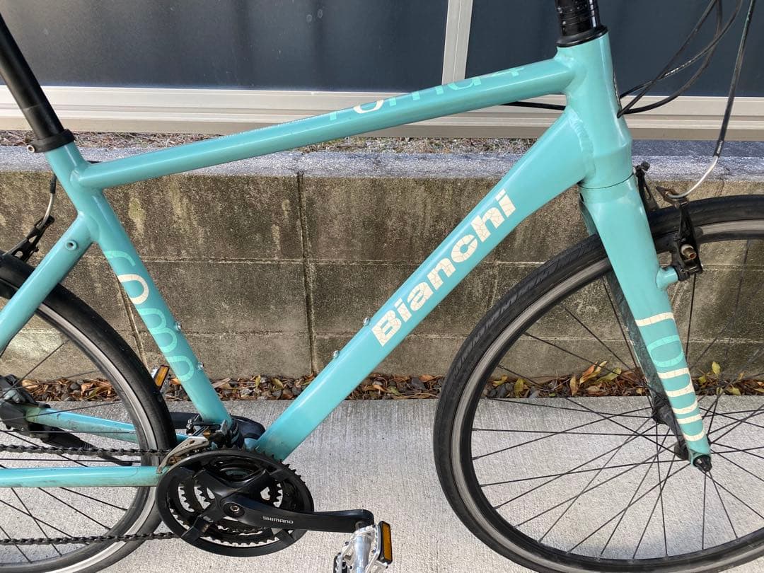 ビアンキ　ローマ4 クロスバイク　アルミフレーム