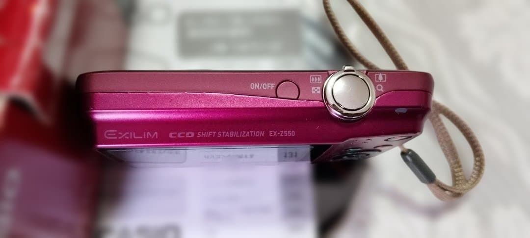 【美品/付属品完備】カシオ EXILIM EX-Z550 SDカード付き