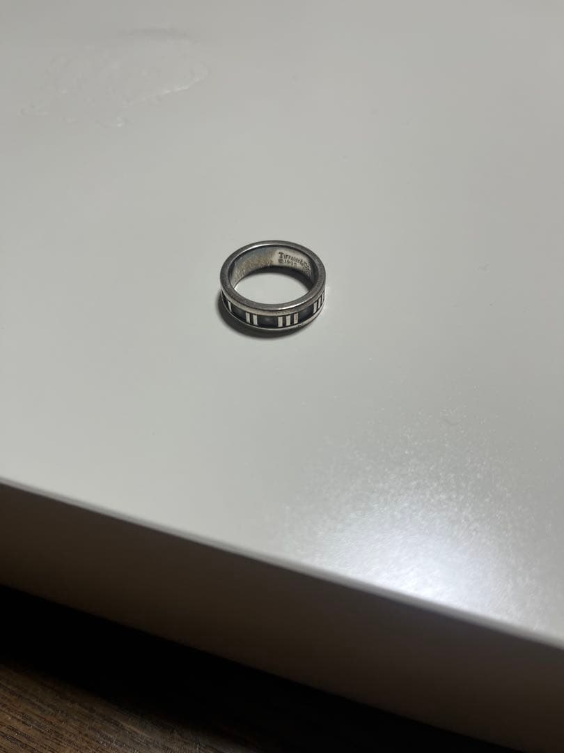 ティファニーアトラスリング