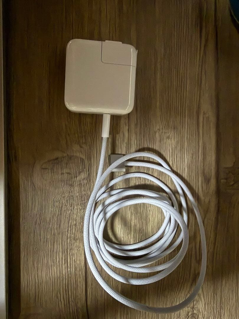 【値下げしました】MacBook Air M2 シルバー