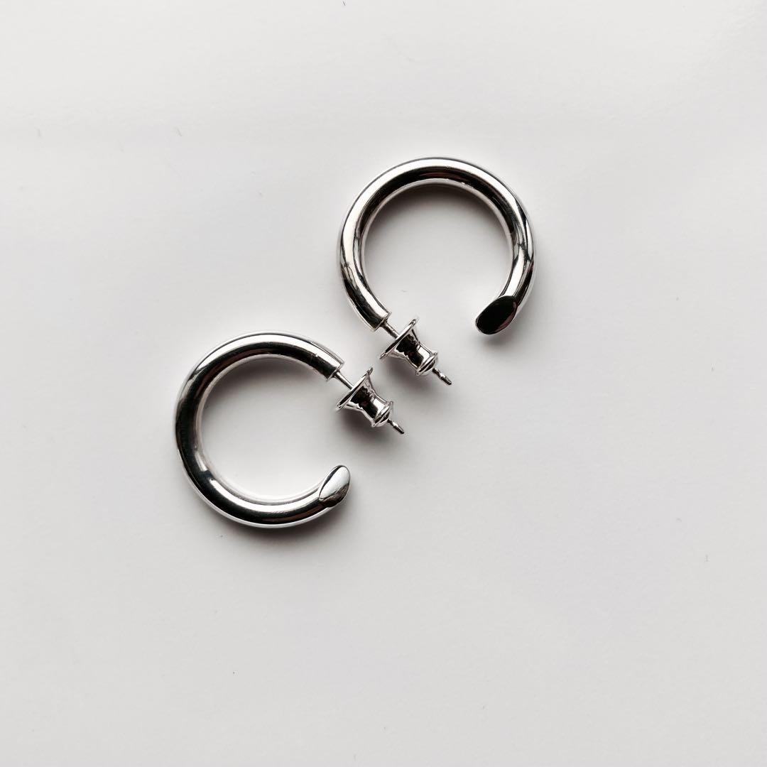 新春限定価格　新品 【 3mm×21mm 】両耳用 シルバー925 フープピアス