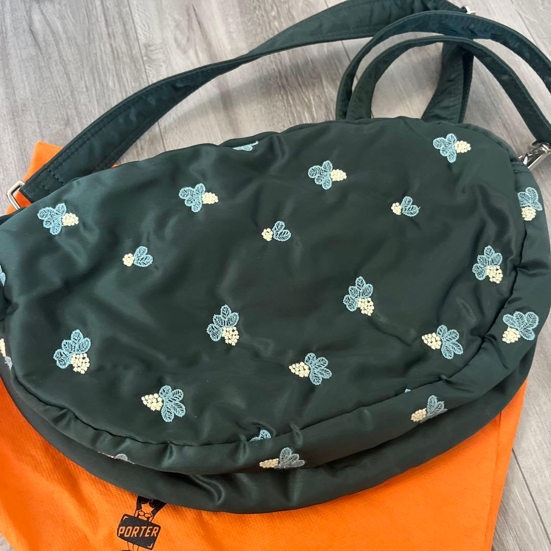 ミナペルホネン✖️ポーターコラボ　ボディバッグ美品