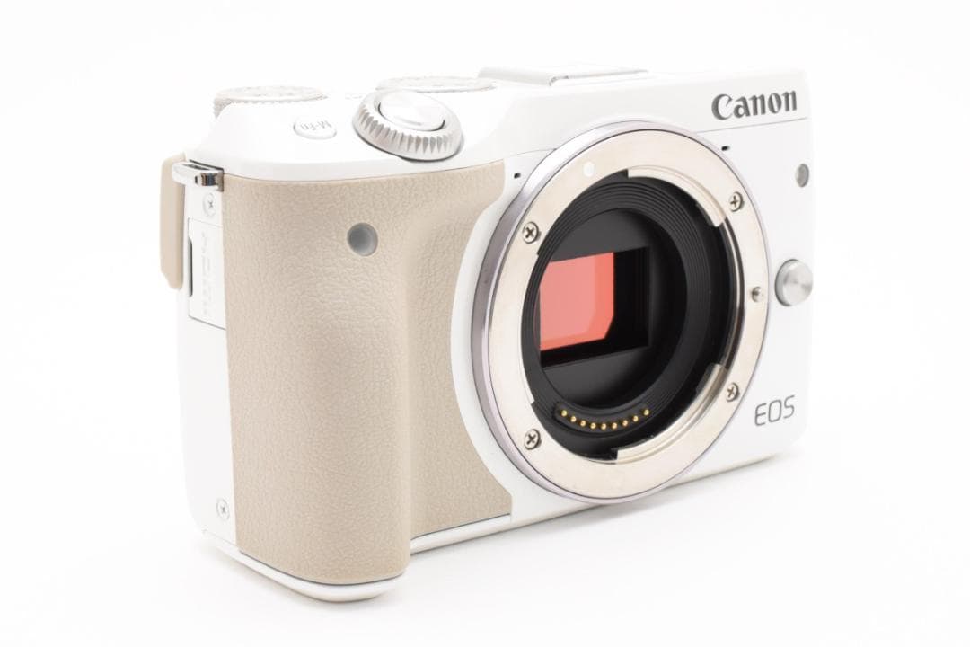 美品 キャノン　Canon EOS M3 ボディ 1146