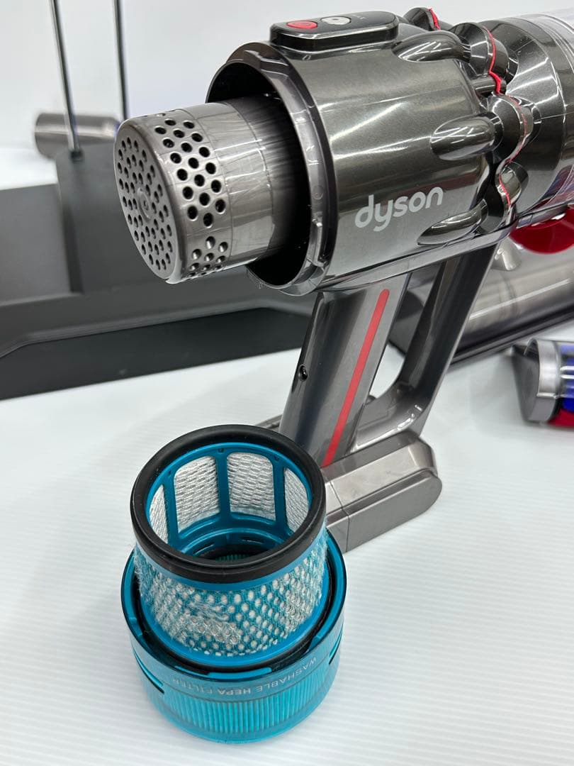 美品　動作保証　ダイソン掃除機　SV21 本体　ヘッド　パイプ　純正バッテリー付