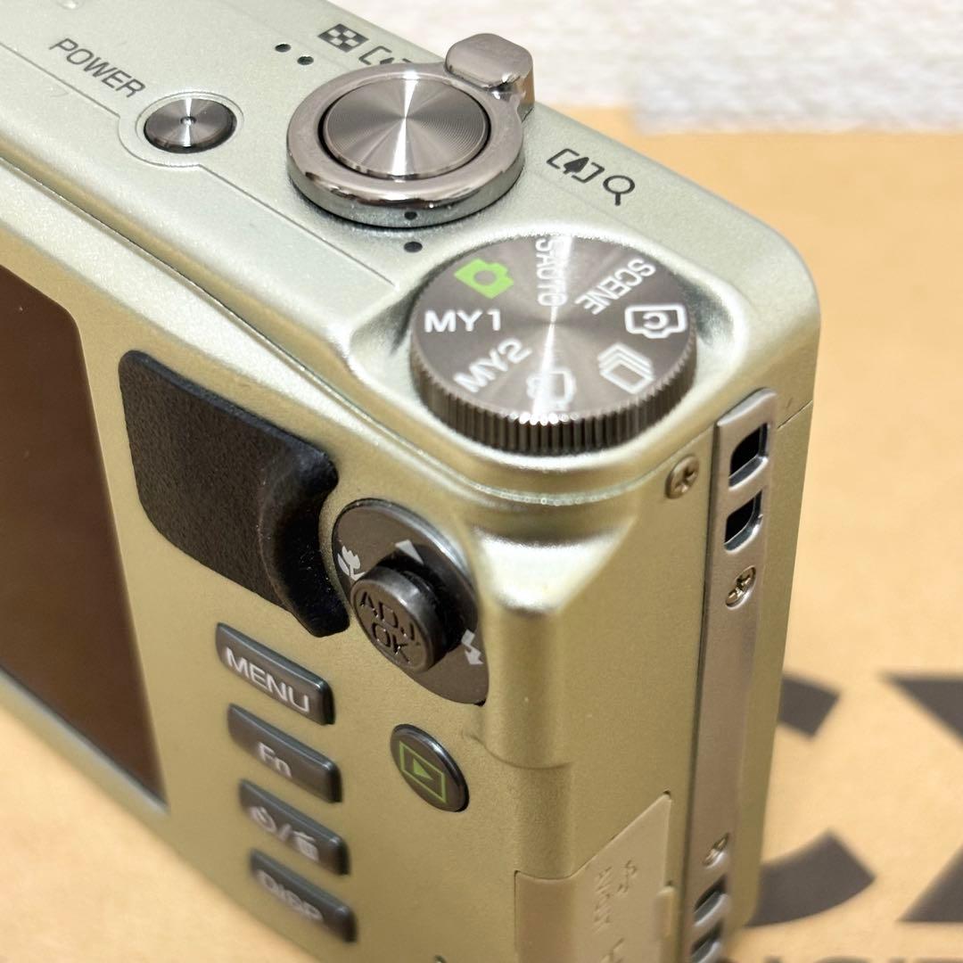 RICOH CX5 コンパクトデジタルカメラ シルバー 動作確認済み・ほぼ未使用