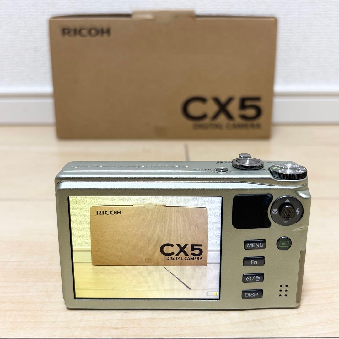 RICOH CX5 コンパクトデジタルカメラ シルバー 動作確認済み・ほぼ未使用