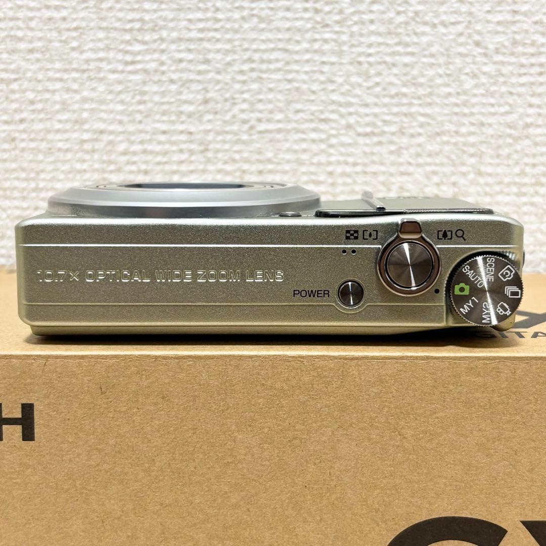 RICOH CX5 コンパクトデジタルカメラ シルバー 動作確認済み・ほぼ未使用