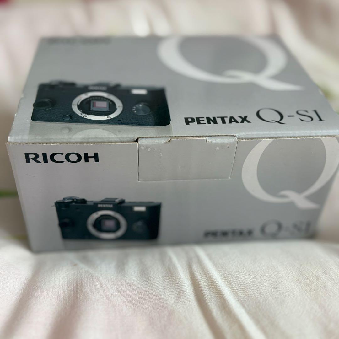 PENTAX Q-S1 ピンク 本体と付属品