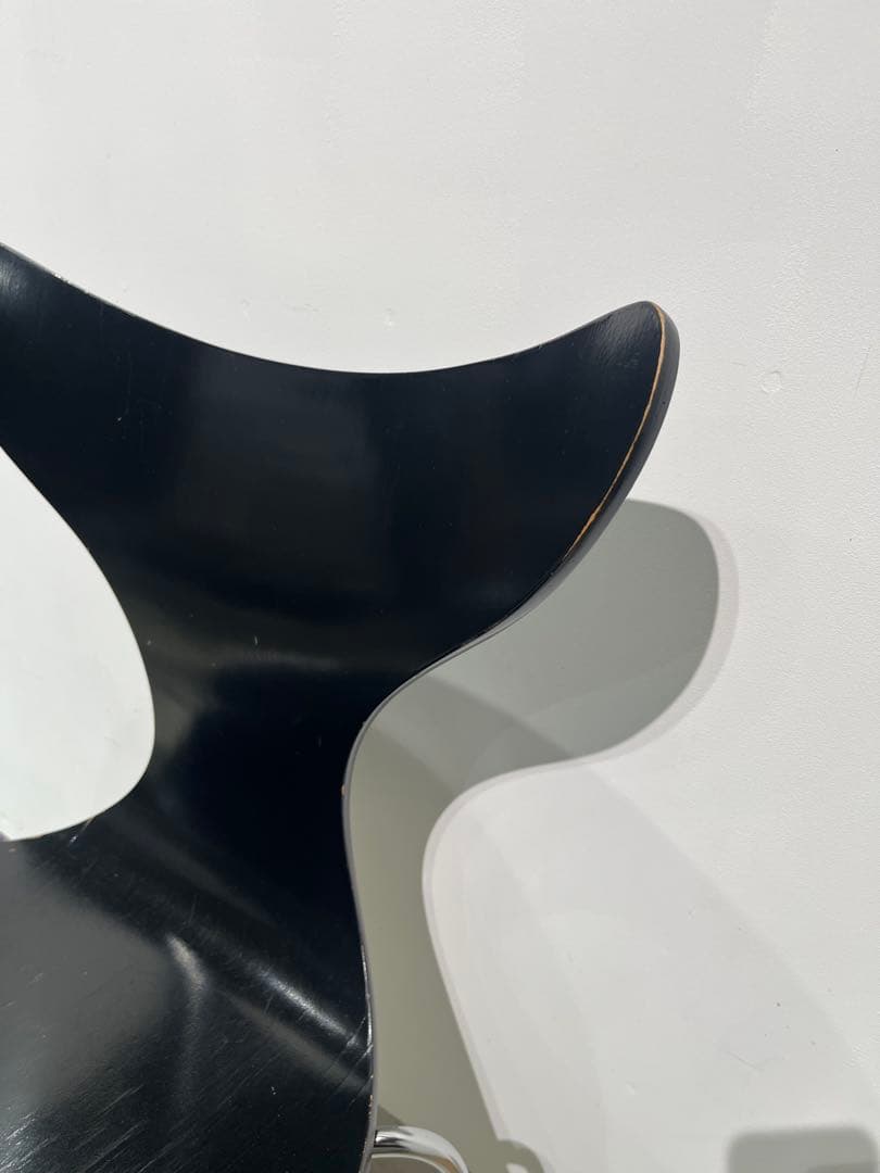 Arne Jacobsen 3108 Lily Chair エイトチェア