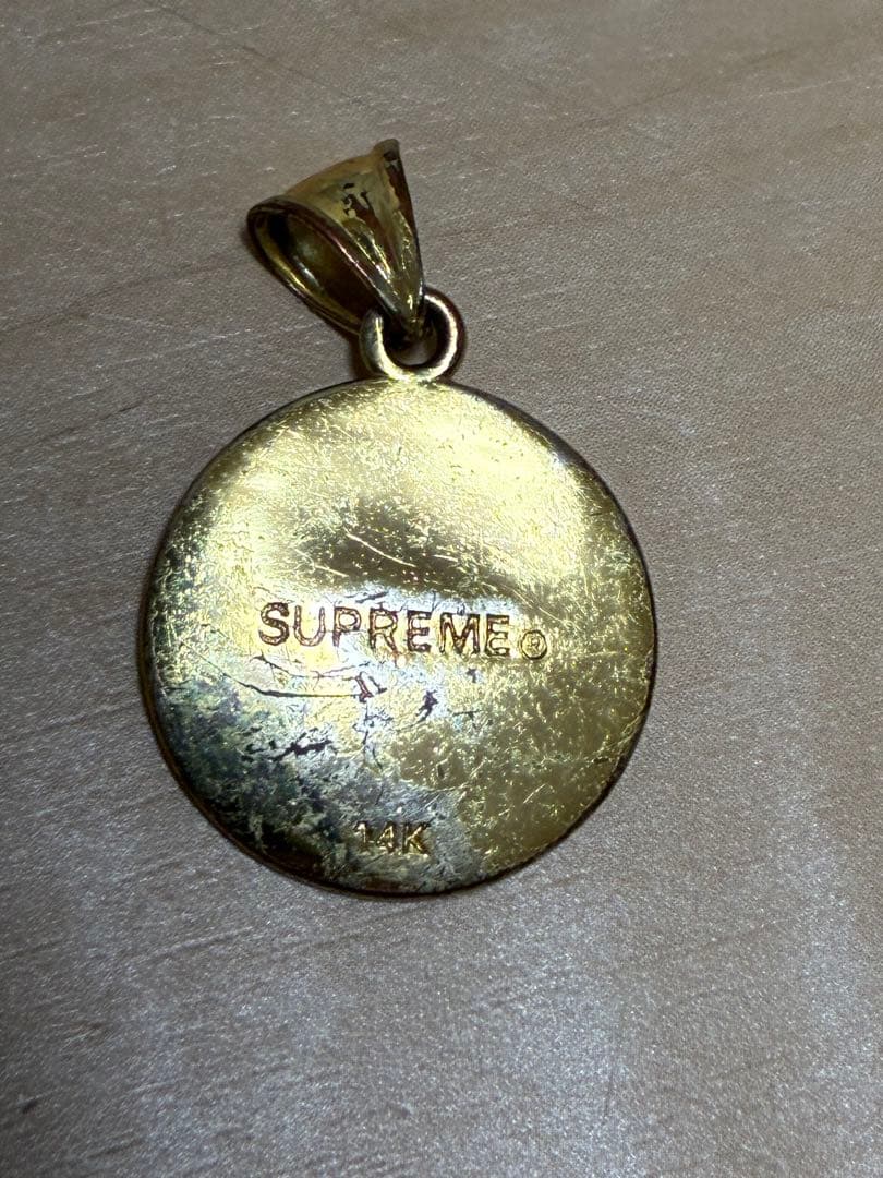 アクセサリー Supreme Justice Gold Pendant 18ss 14k