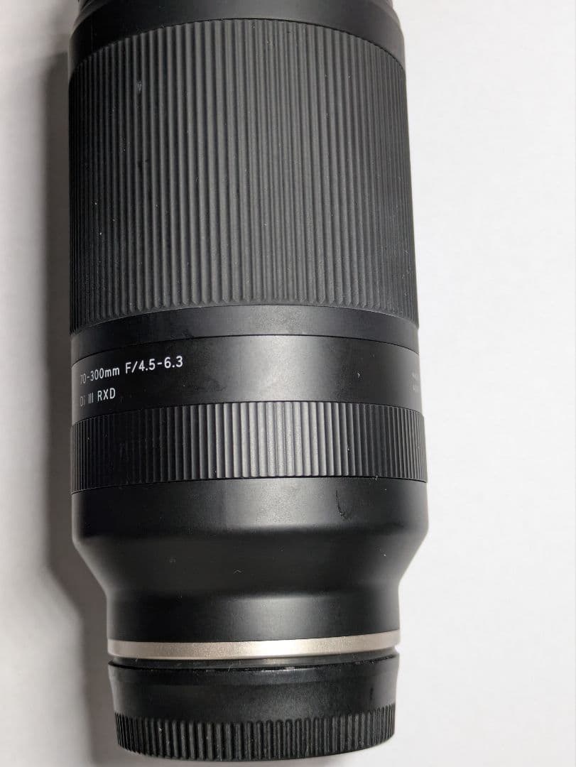 【大幅値下げ】タムロン70-300mmF/4.5-6.3 Di III RXD