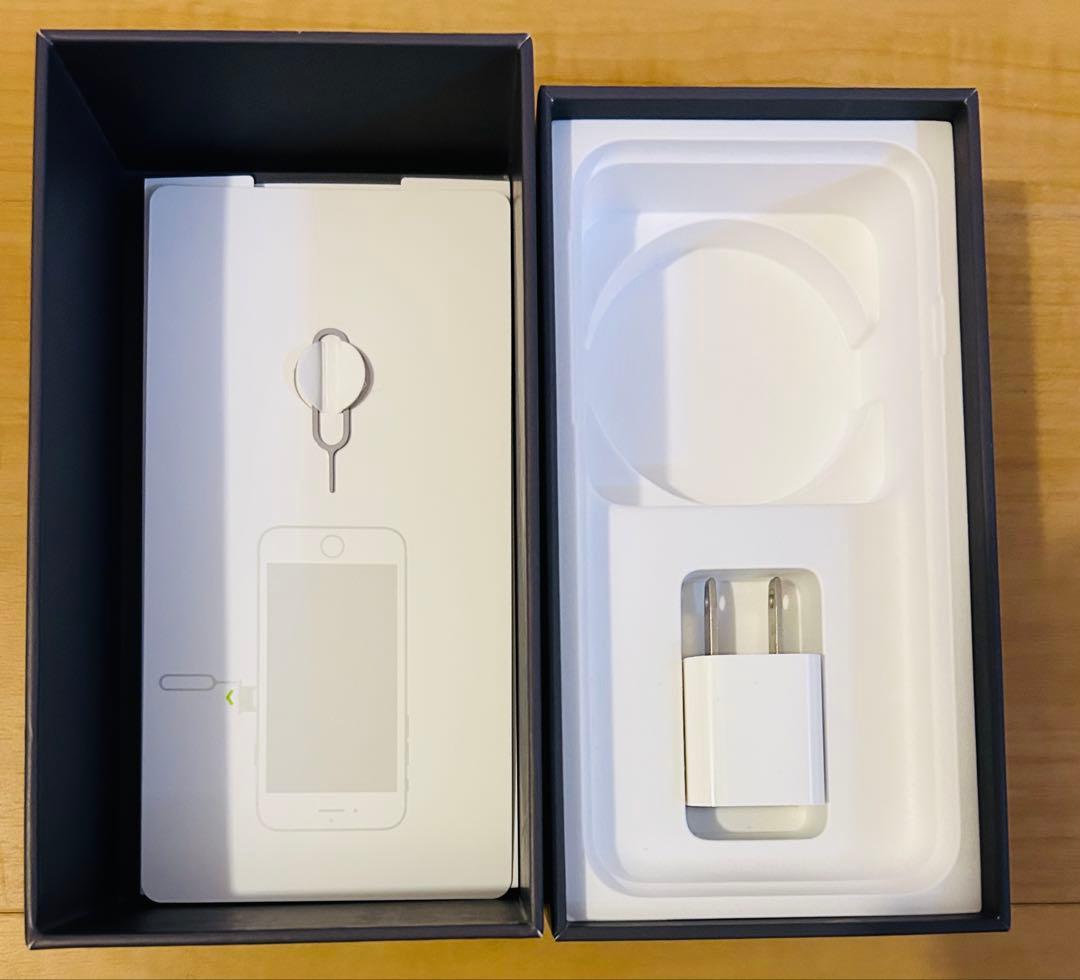 Apple iPhone ホワイト 本体