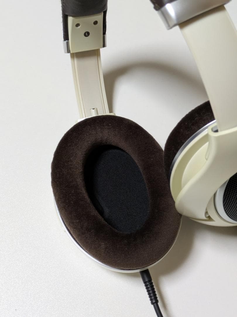 ヘッドホン HD 599