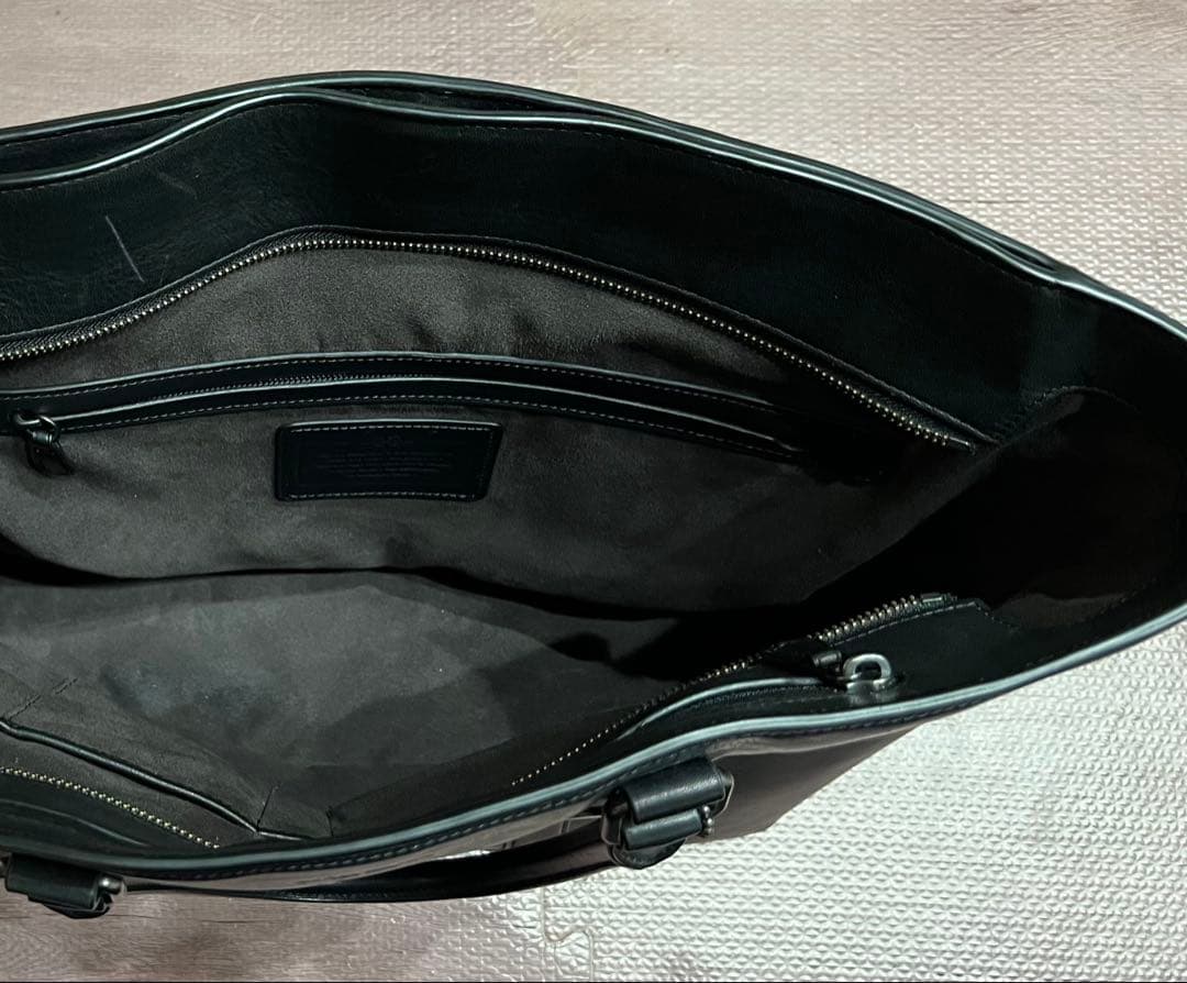 COACH ブラック トートバッグ