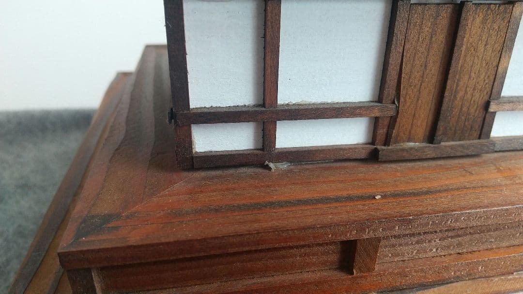 ヴィンテージ　木製　三重塔　高さ約56cm