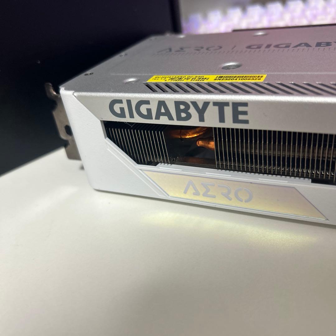 グラフィックボード・グラボ・ビデオカード GIGABYTE GEFORCE RTX 4060ti 8GB Aero OC