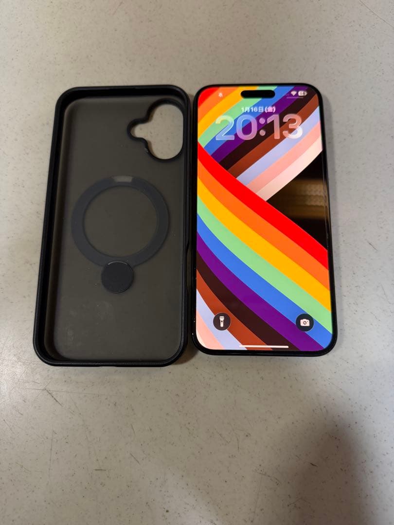 iPhone 16 plus ブラック ケース付き　128GB