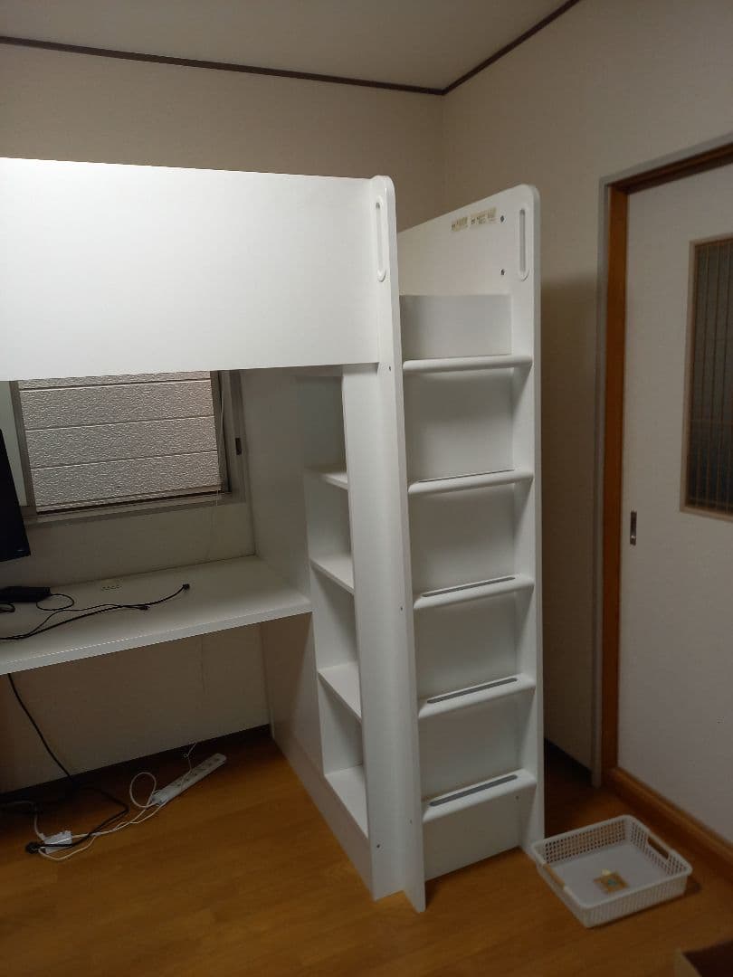 イケヤ ホワイト ロフトベッド・デスク一体型 説明書付き