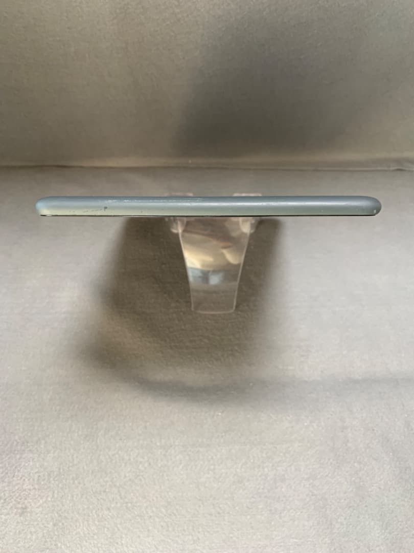 美品 Amazon Fire HD 10 Plus 11世代 32GB ブラック