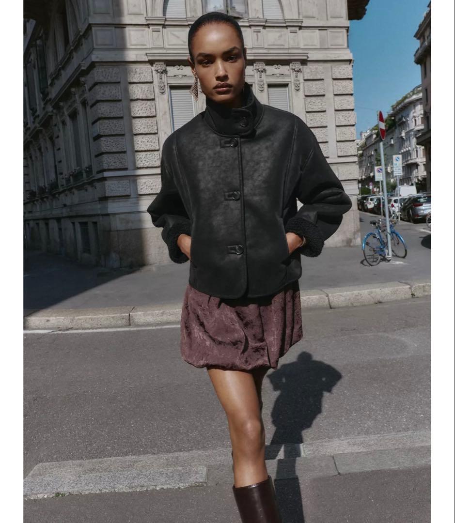 タグ付新品★ZARAの80%ダウン-20%フェザーフーデッドジャケット★Mサイズ