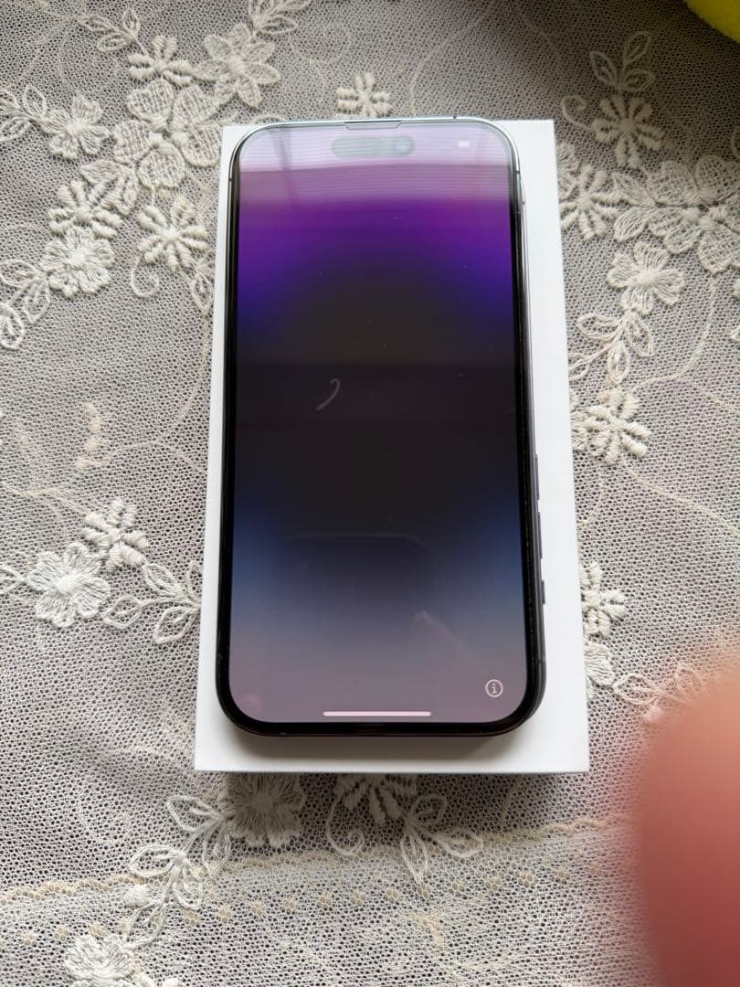 美品！Apple iPhone 14 Pro ディープパープル 本体　256G