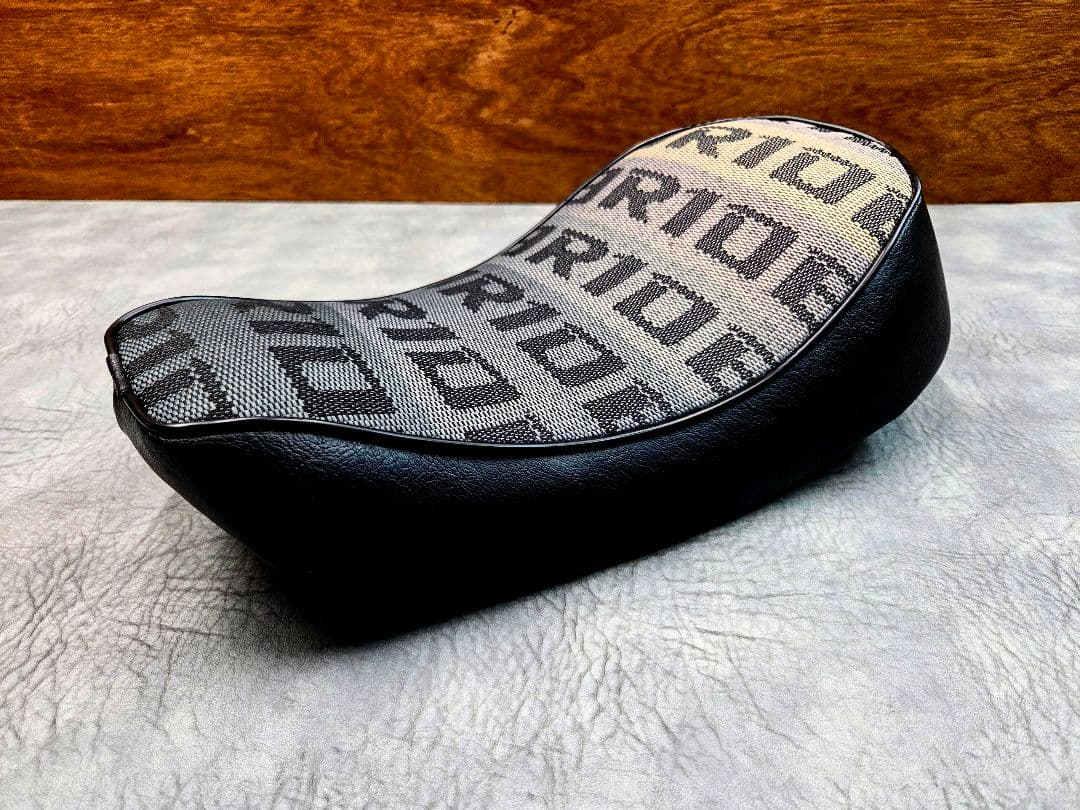 モンキー　Z50J/AB27 　新品 　BRIDE 　グラデーション