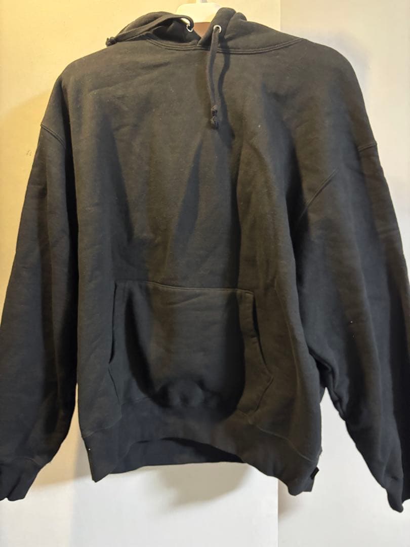 Supreme SS 25 ブラックパーカー