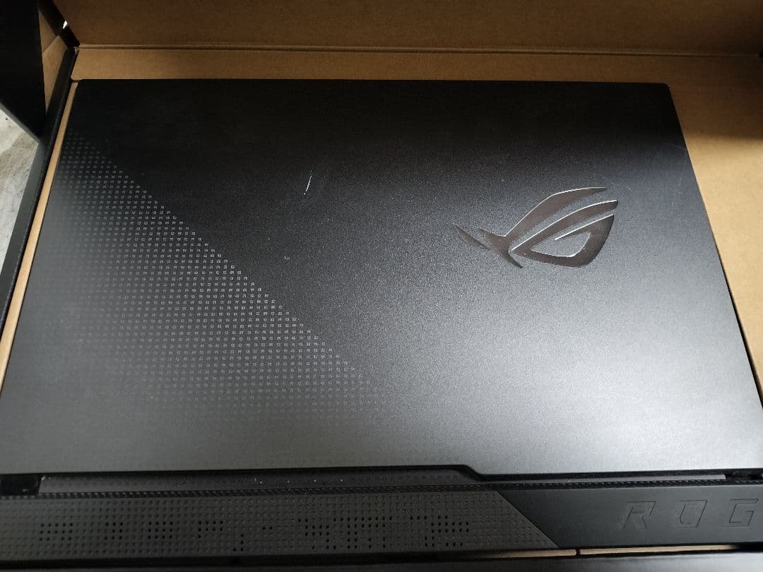 ASUS ゲーミングノートパソコン ROG Strix G15 G513QR