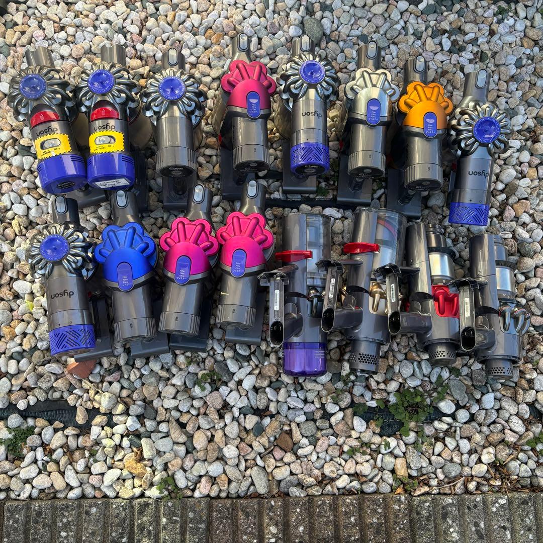 dyson SV14 4台、SV12 3台　など19台　ジャンク品　まとめ売り