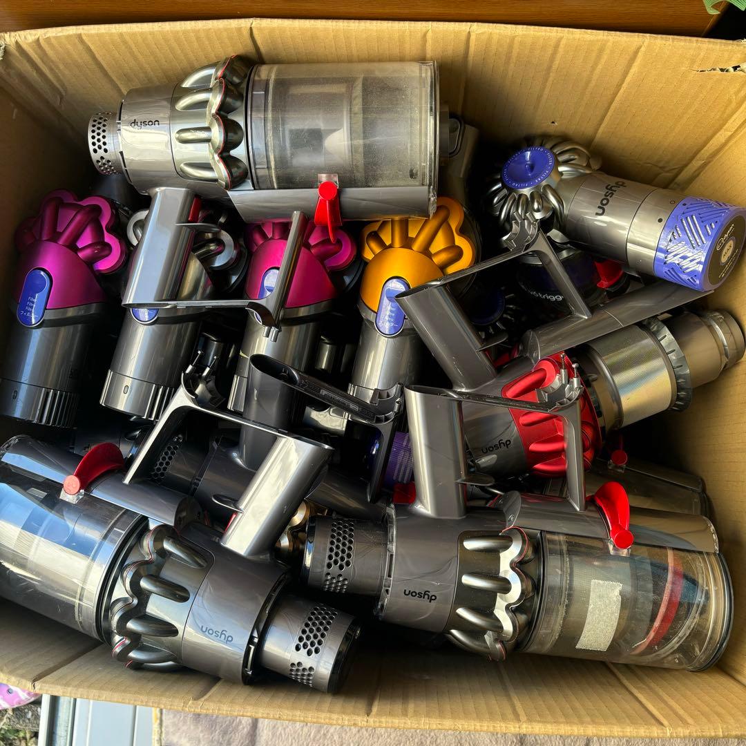 dyson SV14 4台、SV12 3台　など19台　ジャンク品　まとめ売り