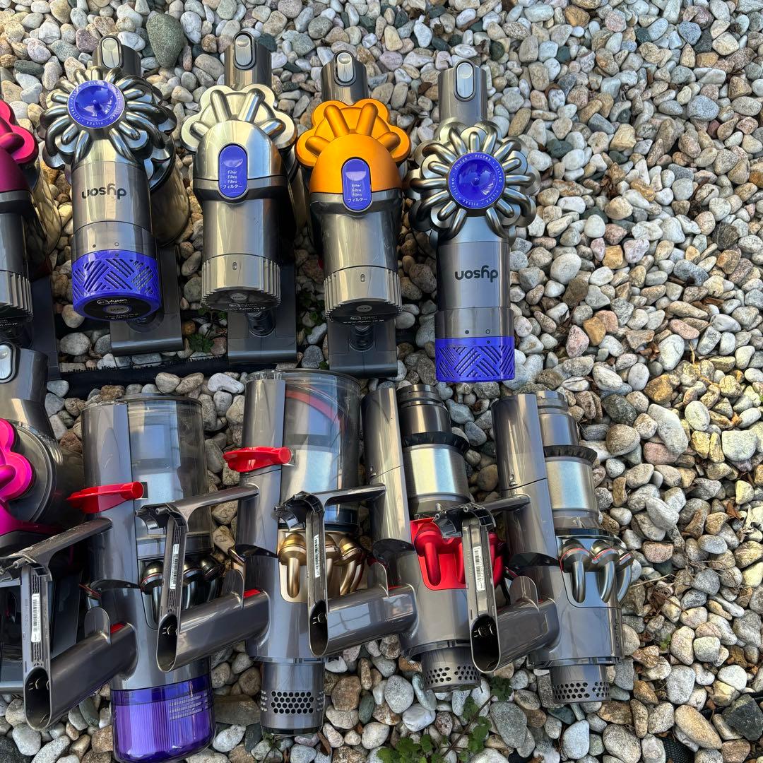 dyson SV14 4台、SV12 3台　など19台　ジャンク品　まとめ売り