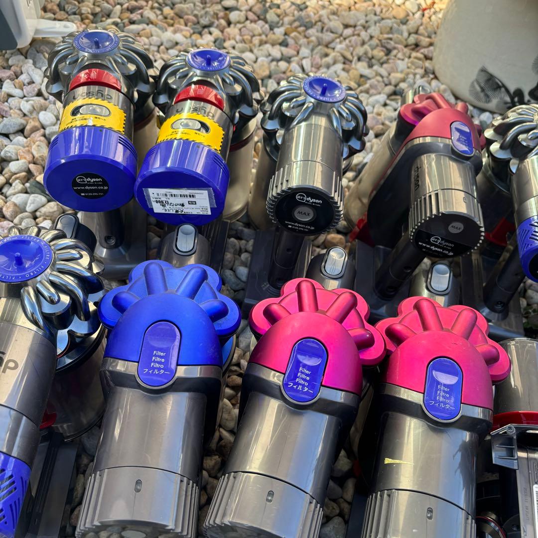 dyson SV14 4台、SV12 3台　など19台　ジャンク品　まとめ売り